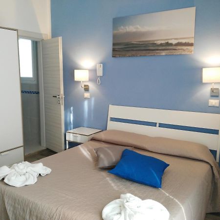Hotel Marittimo Rimini Esterno foto