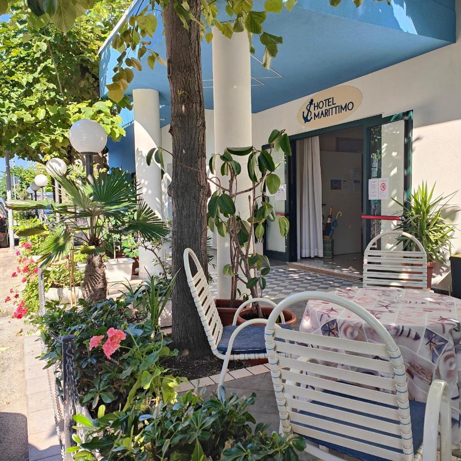 Hotel Marittimo Rimini Esterno foto