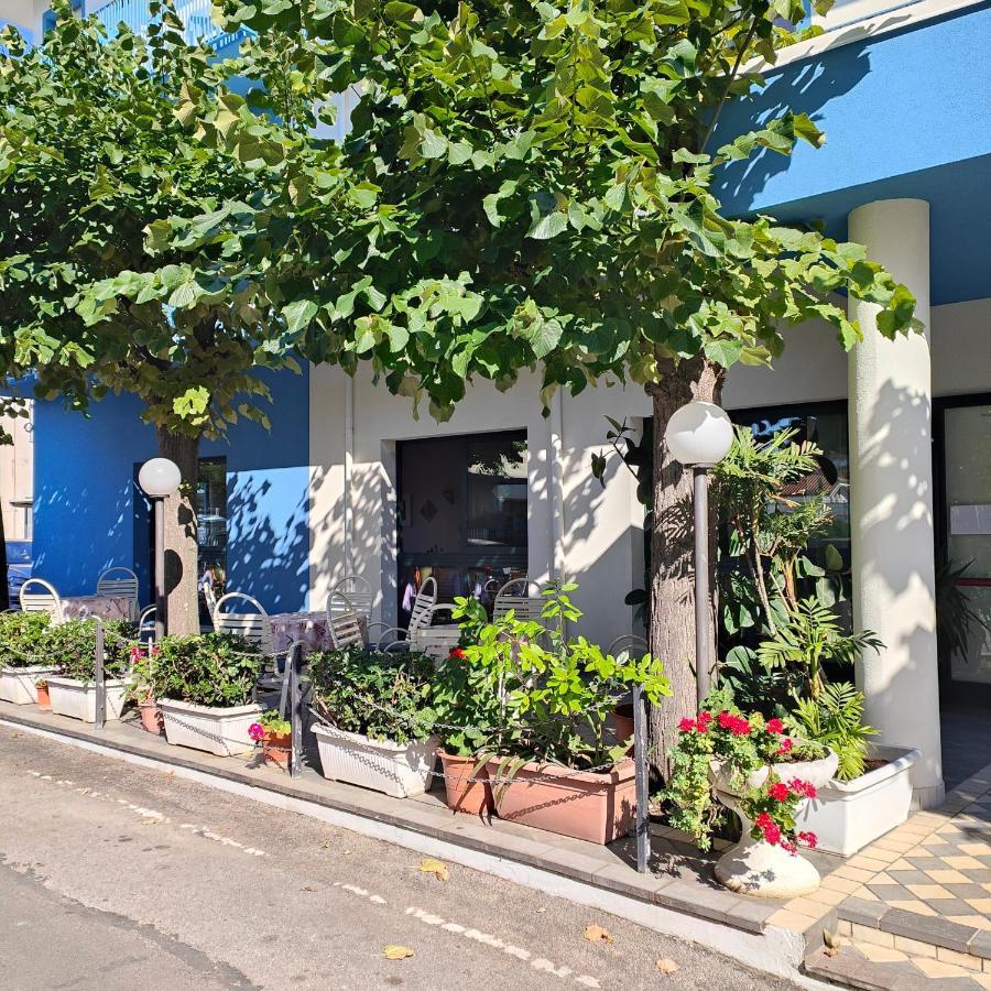Hotel Marittimo Rimini Esterno foto