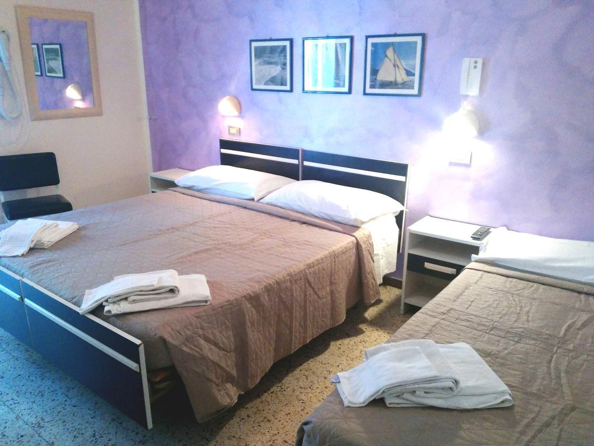 Hotel Marittimo Rimini Esterno foto