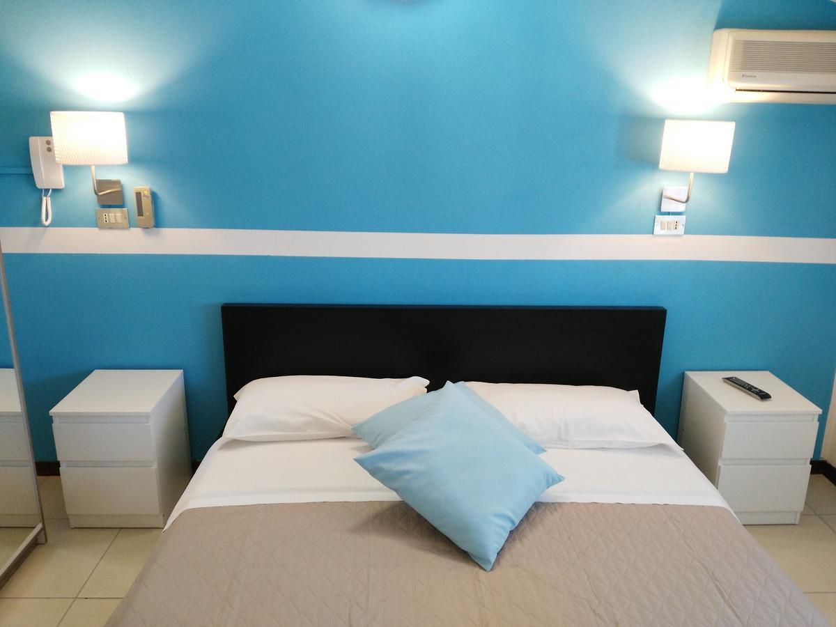 Hotel Marittimo Rimini Esterno foto